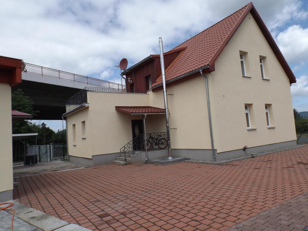 Pension Rego Пирна Экстерьер фото